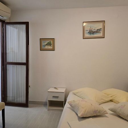 Apartmani Marija Baška Voda Екстериор снимка